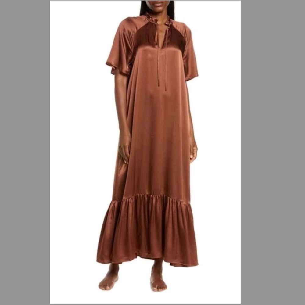 Nordstrom - Romantic Tiered Washable Silk Gown